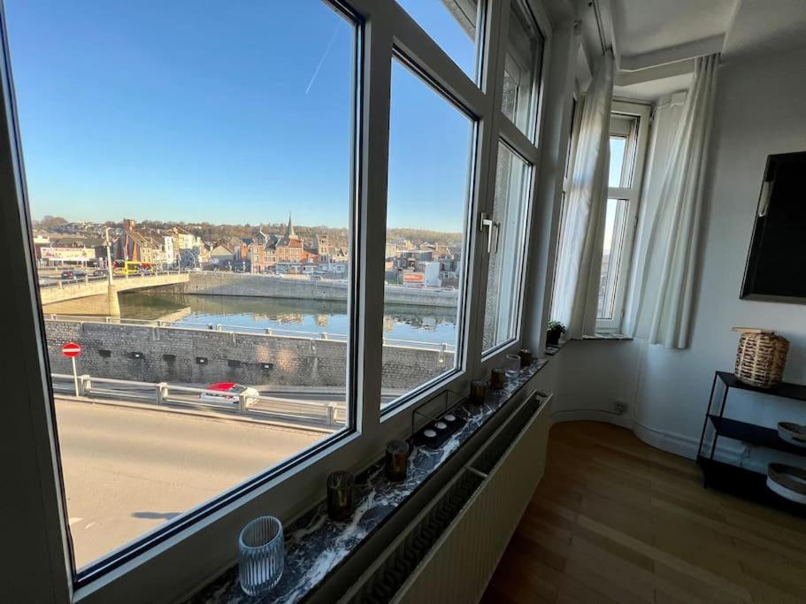 Bellevue - Grand Appartement Pour 5 Sur Les Quais De La Meuse Luik Buitenkant foto