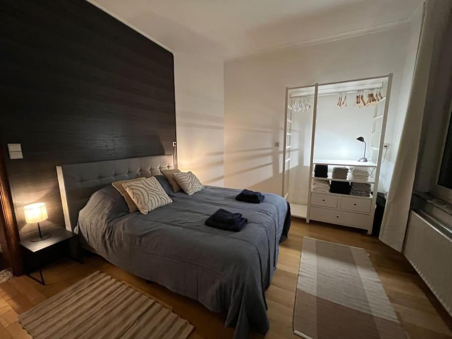 Bellevue - Grand Appartement Pour 5 Sur Les Quais De La Meuse Luik Buitenkant foto