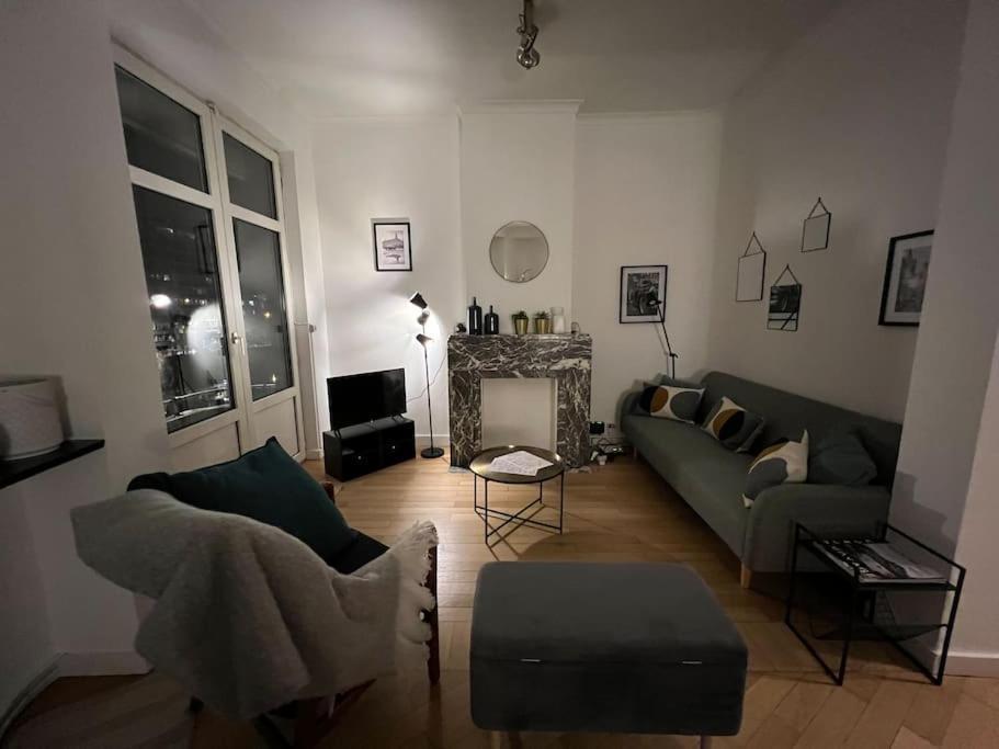 Bellevue - Grand Appartement Pour 5 Sur Les Quais De La Meuse Luik Buitenkant foto