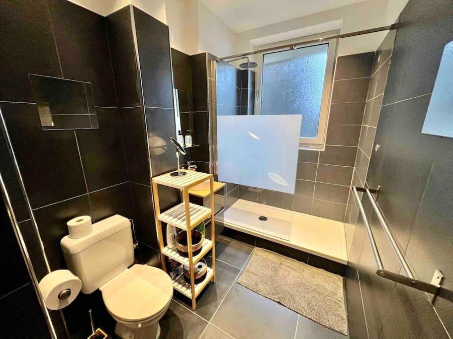 Bellevue - Grand Appartement Pour 5 Sur Les Quais De La Meuse Luik Buitenkant foto