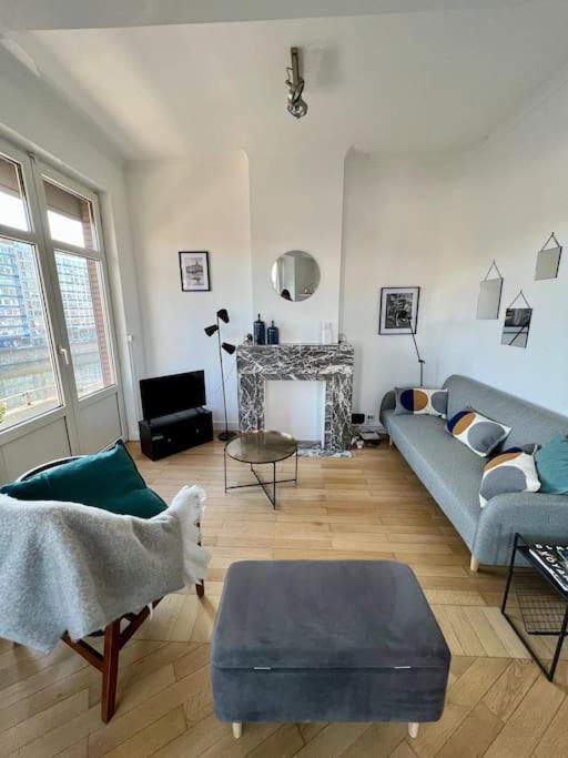 Bellevue - Grand Appartement Pour 5 Sur Les Quais De La Meuse Luik Buitenkant foto